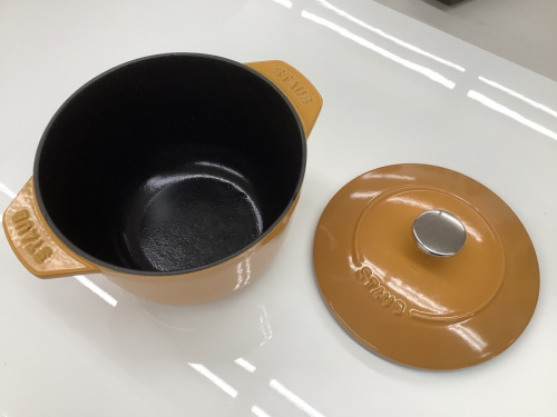 staub(ストウブ)の立川 洋食器 和食器 買取