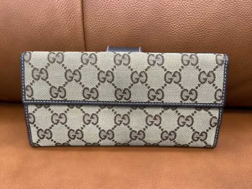 CUCCI グッチの財布