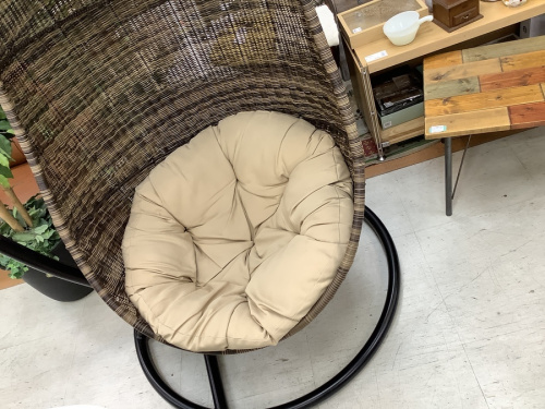 ハンギングチェアの立川　中古　家具