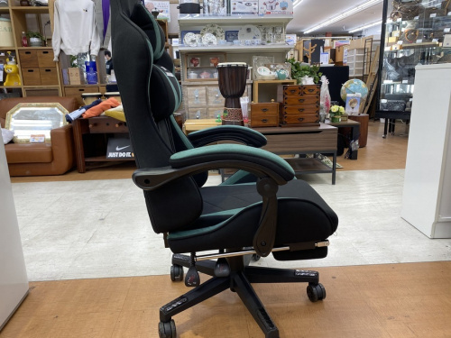 ゲーミングチェアの生活家具