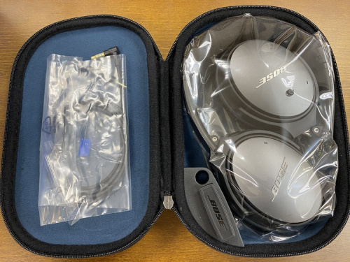 ボーズのQuietComfort 25