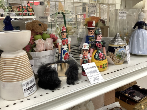 冬物衣類の家具 家電