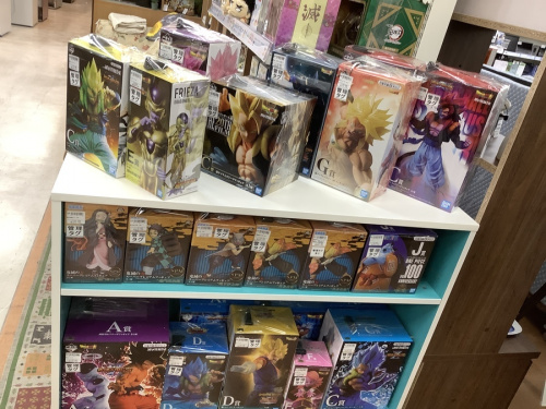 フィギュアのアイドルグッズ