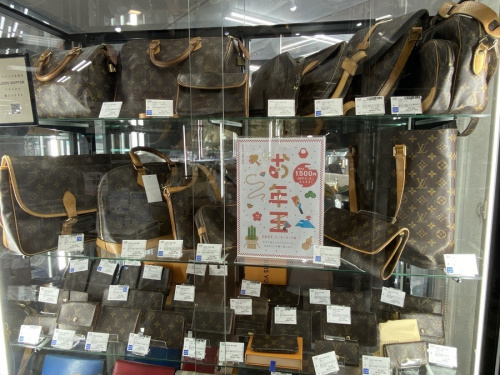 ブランド・ラグジュアリーの中古家具