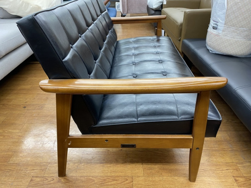 カリモク60のソファー