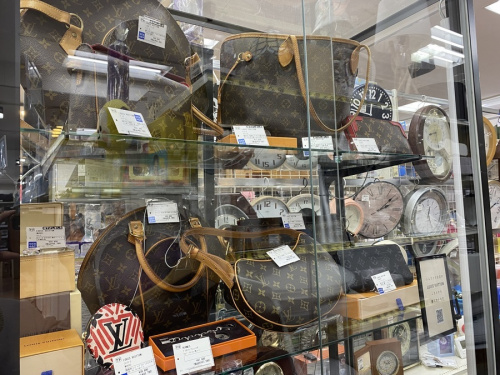 ブルロック アミュレット4のブランド