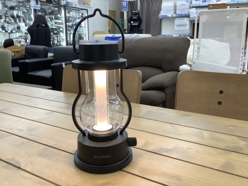 ランタンのBALMUDA