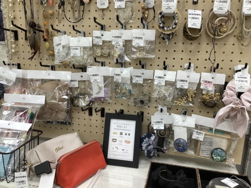 ブランドアクセサリー のシルバーアクセサリー