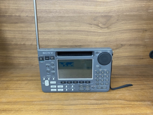 ソニーのワールドバンドレシーバー