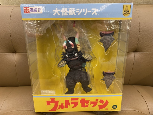 フィギュア