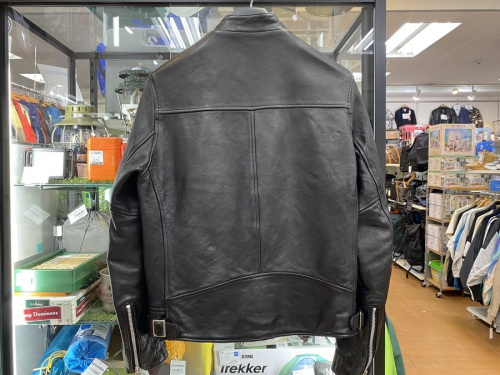 ライダースジャケットのSchott