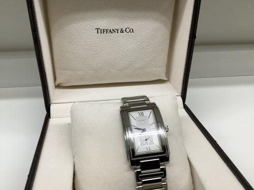 レディースファッションの腕時計