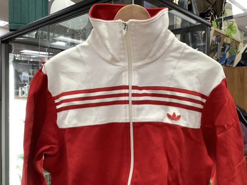 adidas(アディダス)