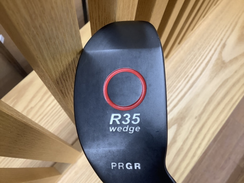 ゴルフのPRGR（プロギア）