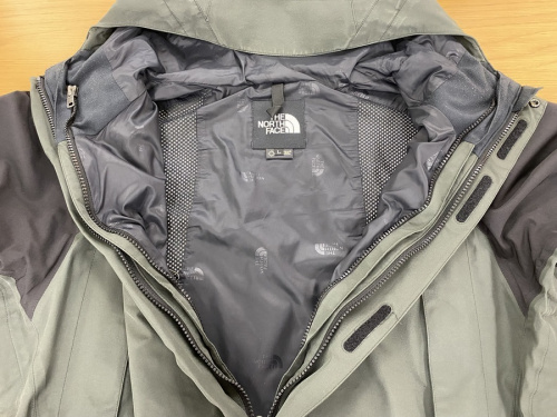 マウンテンジャケットのメンズファッション