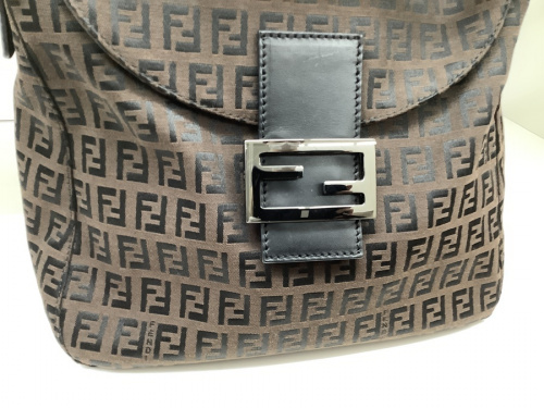 FENDI(フェンディ)の8BR004