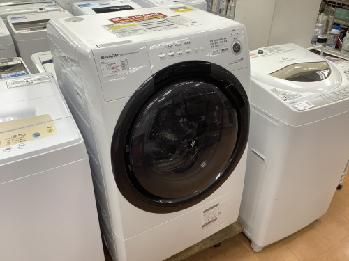 生活家電のドラム式洗濯乾燥機