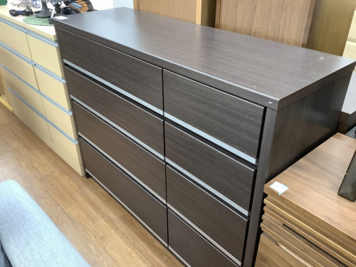 家具のチェスト