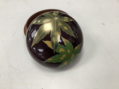 和雑貨の万寿形香合