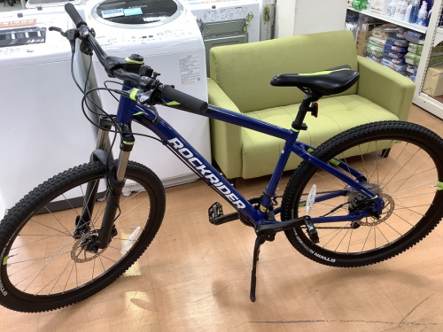 自転車のマウンテンバイク