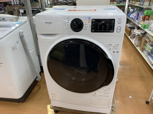 生活家電のドラム式洗濯乾燥機