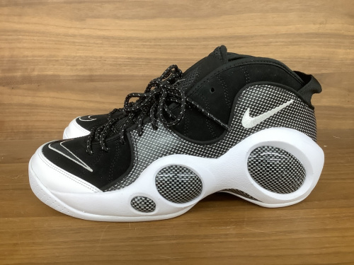 ナイキのエアズームフライト95