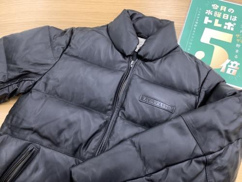 メンズファッションのAVIREX