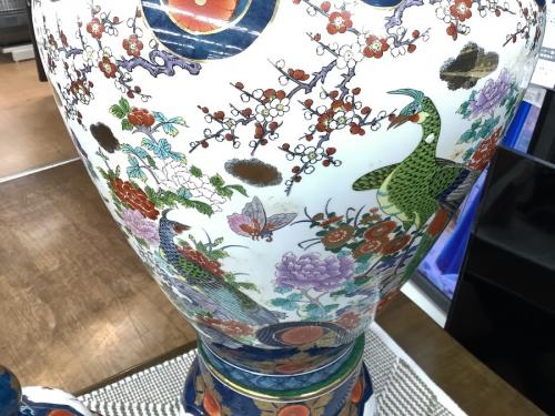 飾り壺の金龍窯