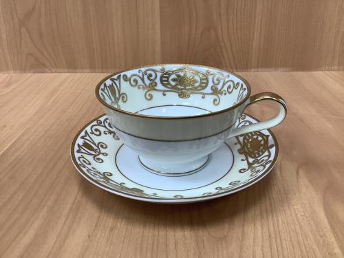 ノリタケのカップ&ソーサー