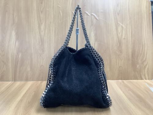 ショルダーバッグのファラベラ