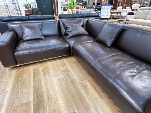 ACTUSのカウチソファが入荷いたしました！！｜2023年07月03日