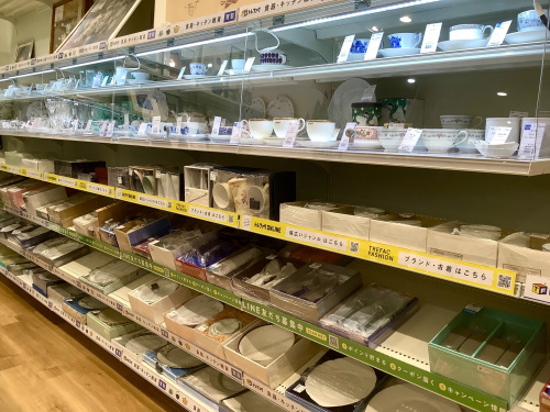 お家に眠った食器はございませんか？？洋食器・和食器買取強化中です