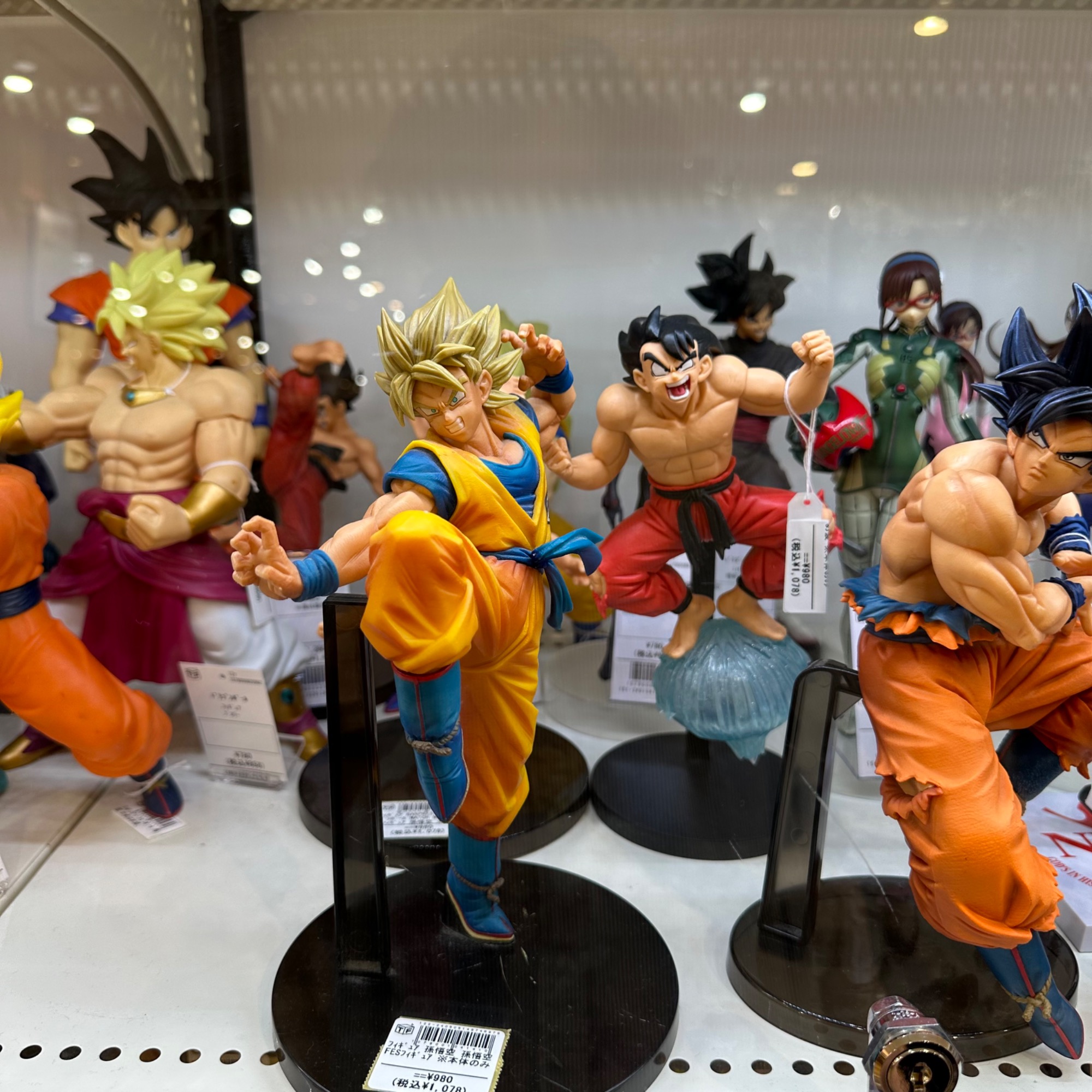売り場面積地域最大級です!!】現在フィギュア買取強化中です