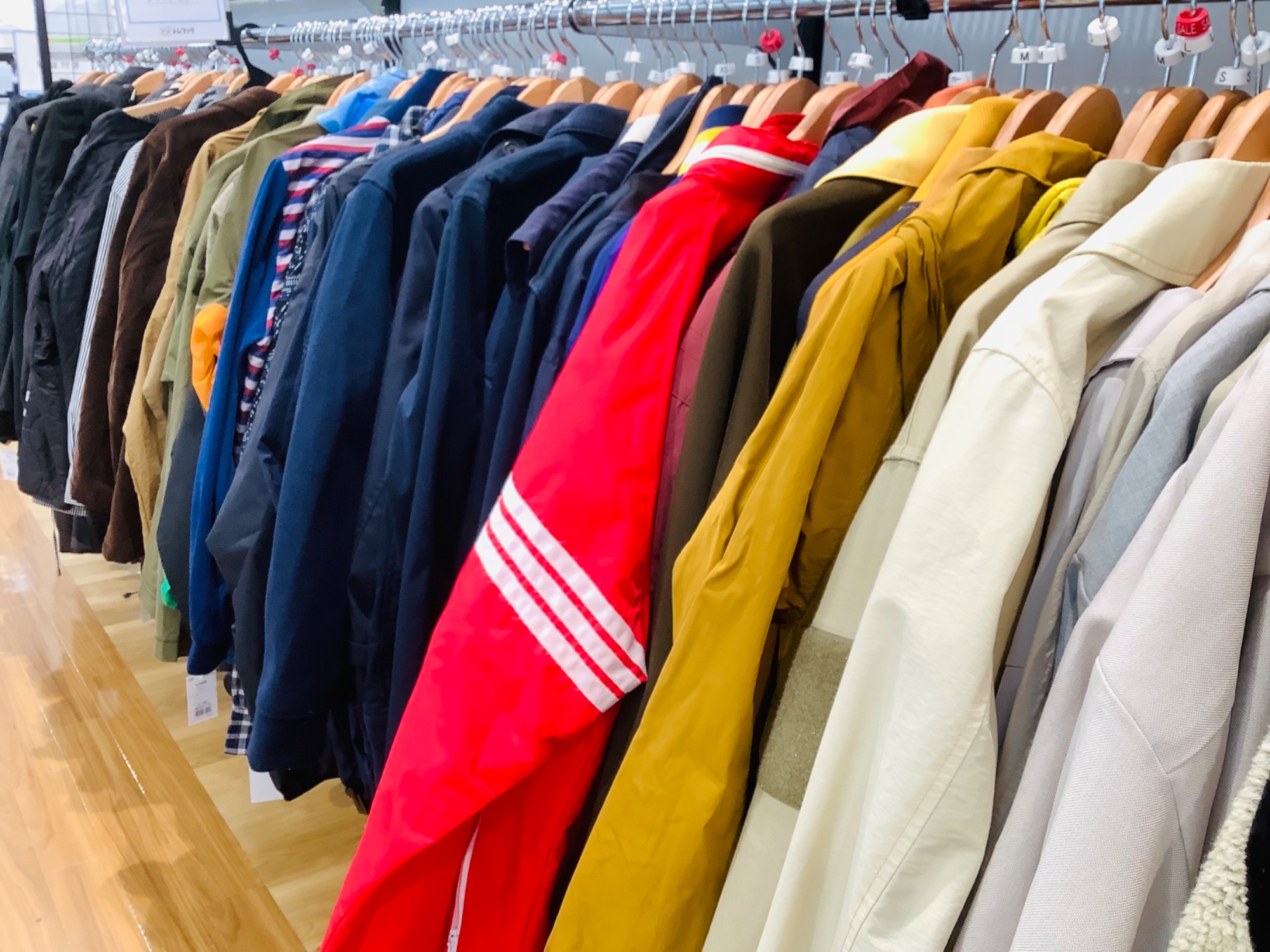 【トレファク神戸南店】ワードローブです【取りに来られる方限定】 売り場面積地域最大級です!!】最大50％OFF！！夏物衣類SALE実施中