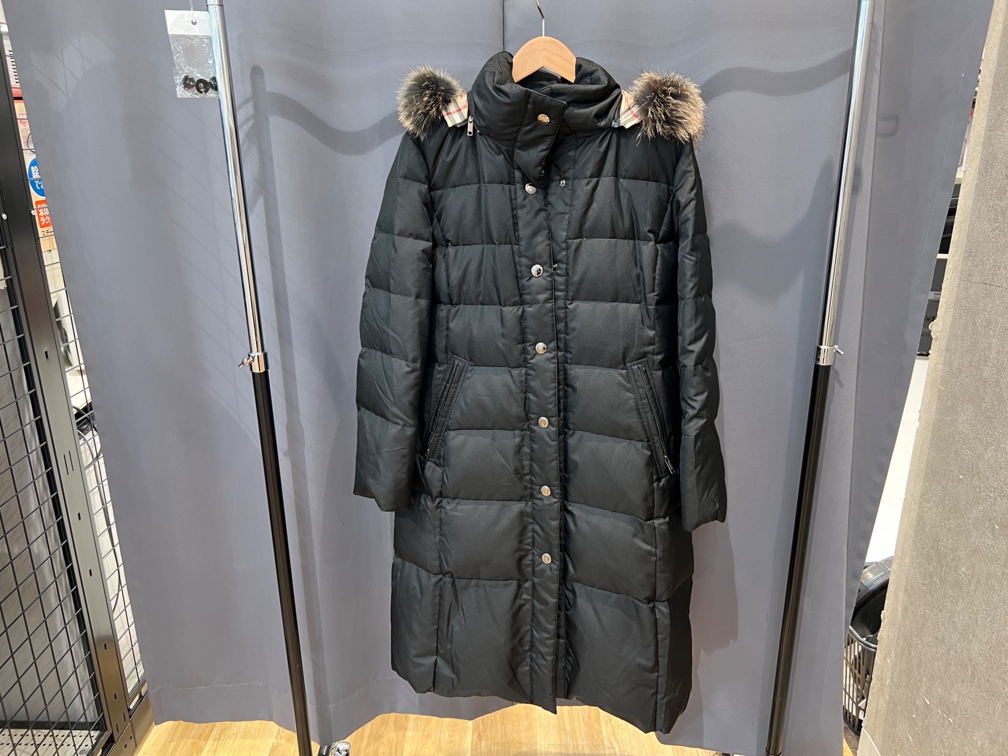 【BURBERRY LONDON】ダウンコート☆ 寒さにも負けない!】BURBERRY LONDONのダウンコートをご紹介！｜2025年