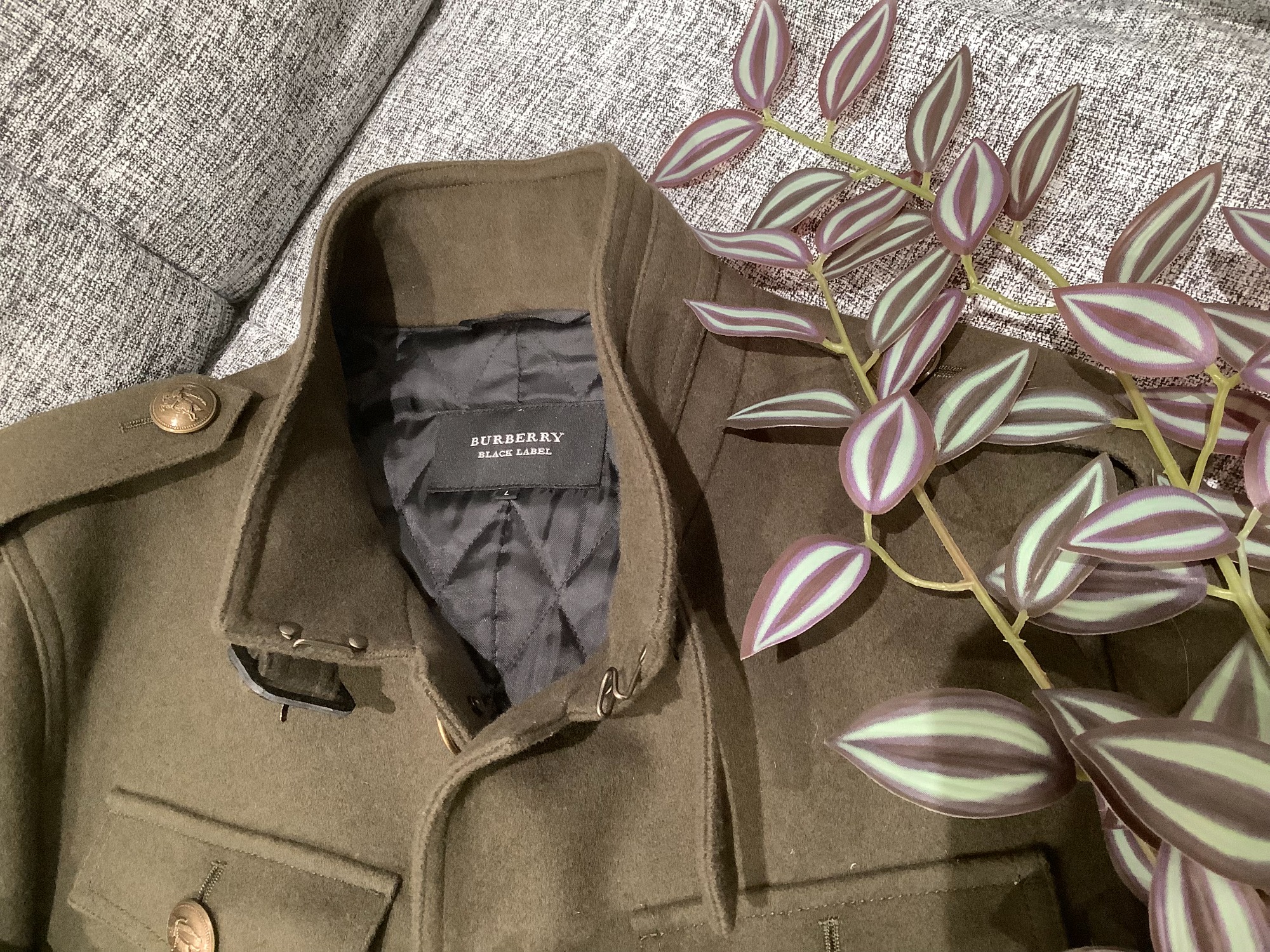 寒い季節もオシャレに！！】BURBERRY BLACK LABELのメルトンナポレオン
