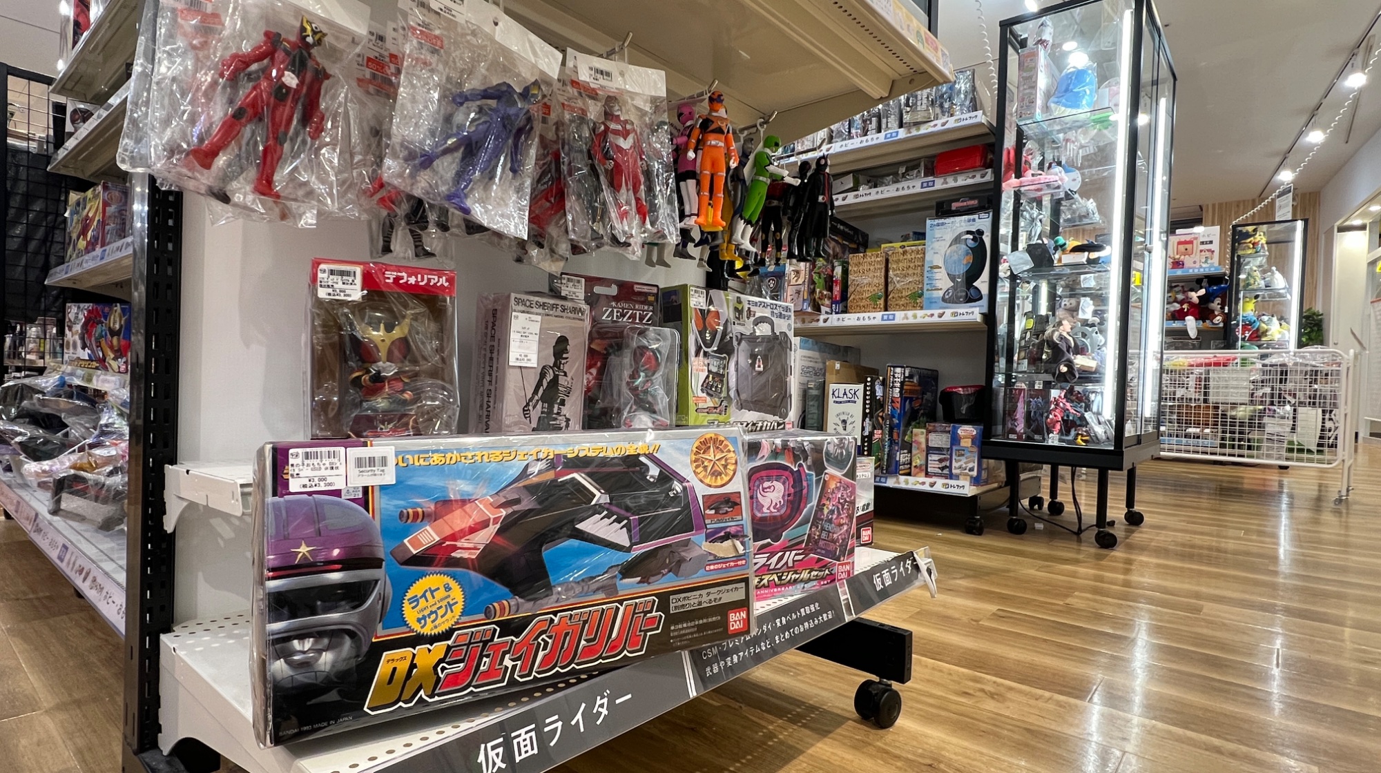 特撮ヒーローおもちゃ買取強化｜イオンモール神戸南で楽しむ仮面
