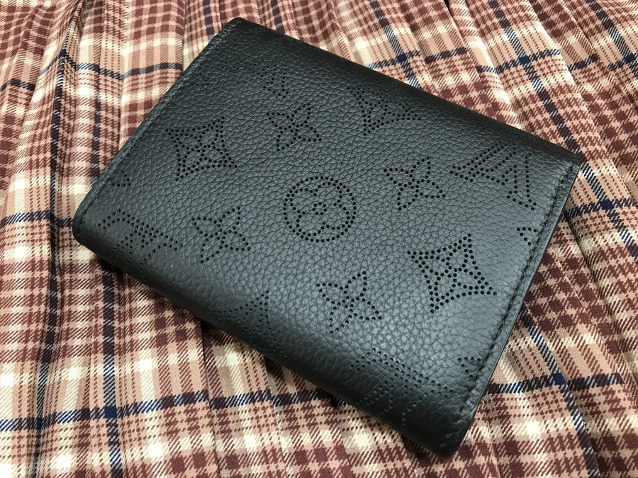 LOUIS VUITTONの「ポルトフォイユ・イリス コンパクト」買取入荷