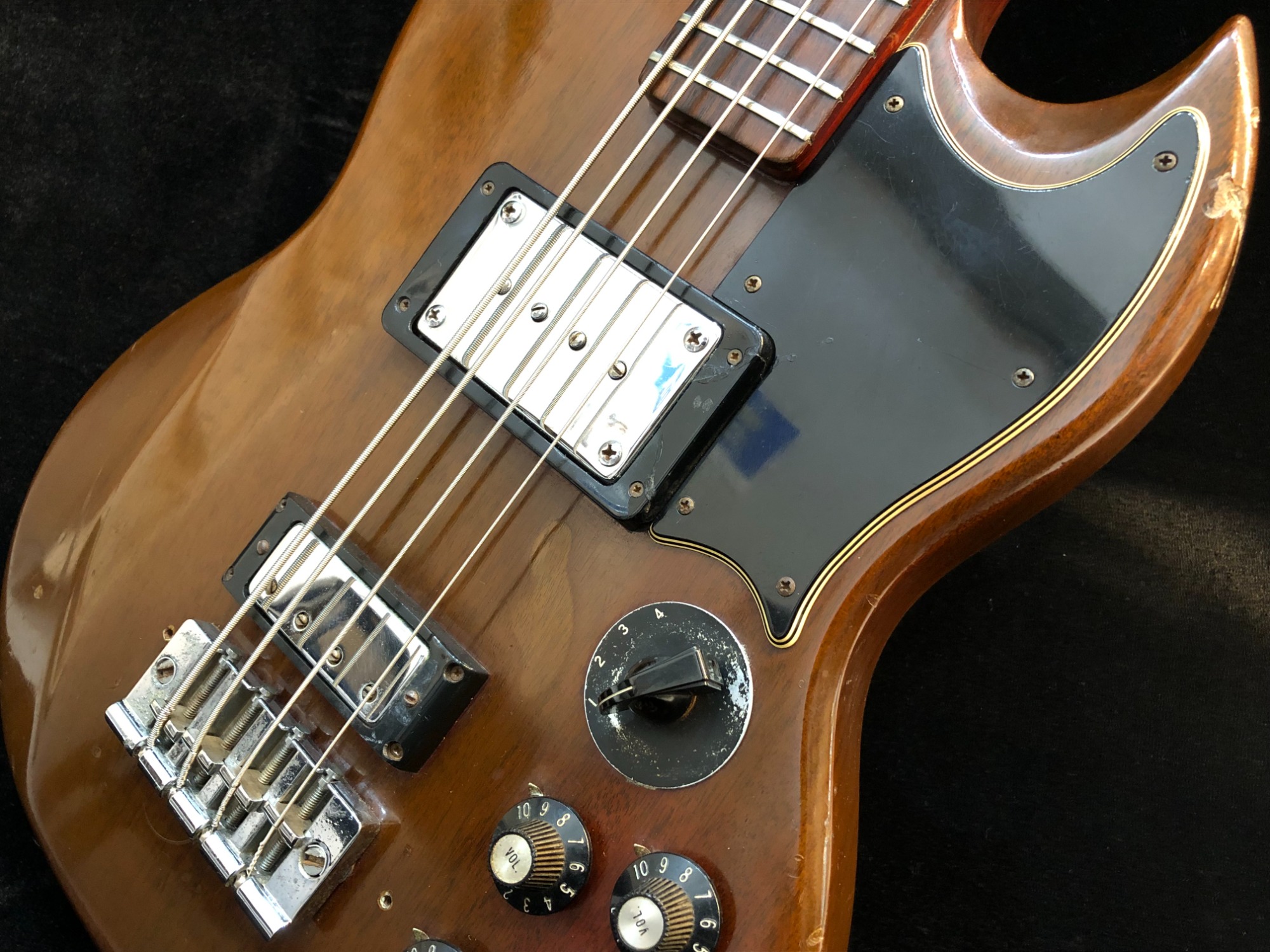 ヴィンテージ】Gibson 1972年製 EB-3L SG BASSご紹介!!｜2023年