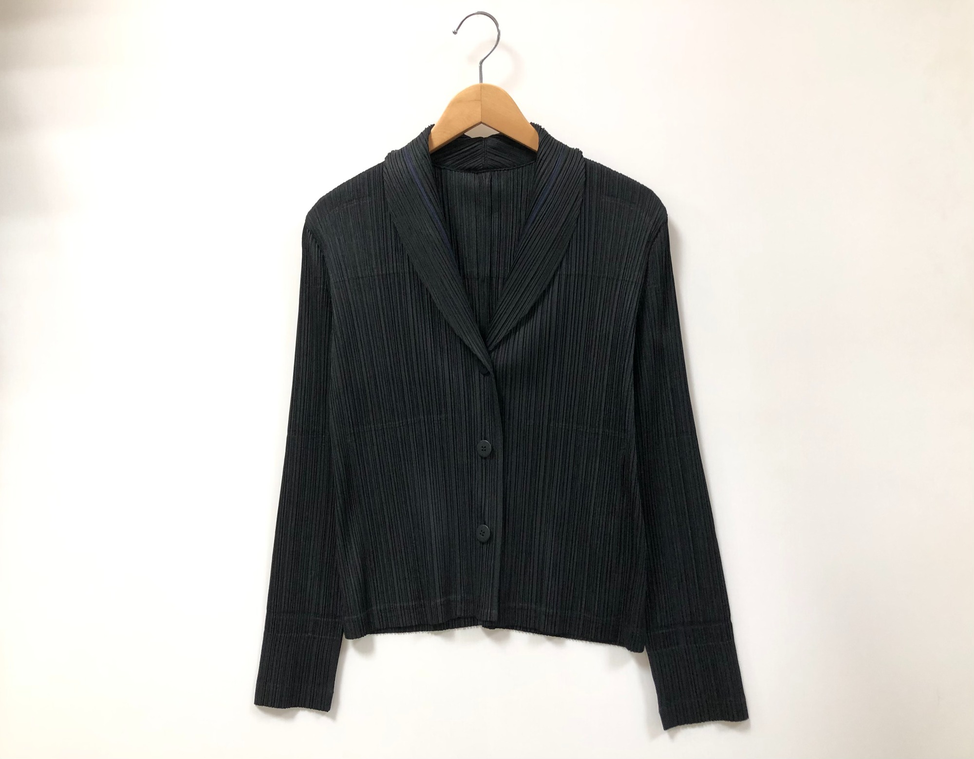 PLEATS PLEASE/ISSEY MIYAKE】(プリーツ プリーズ/イッセイ
