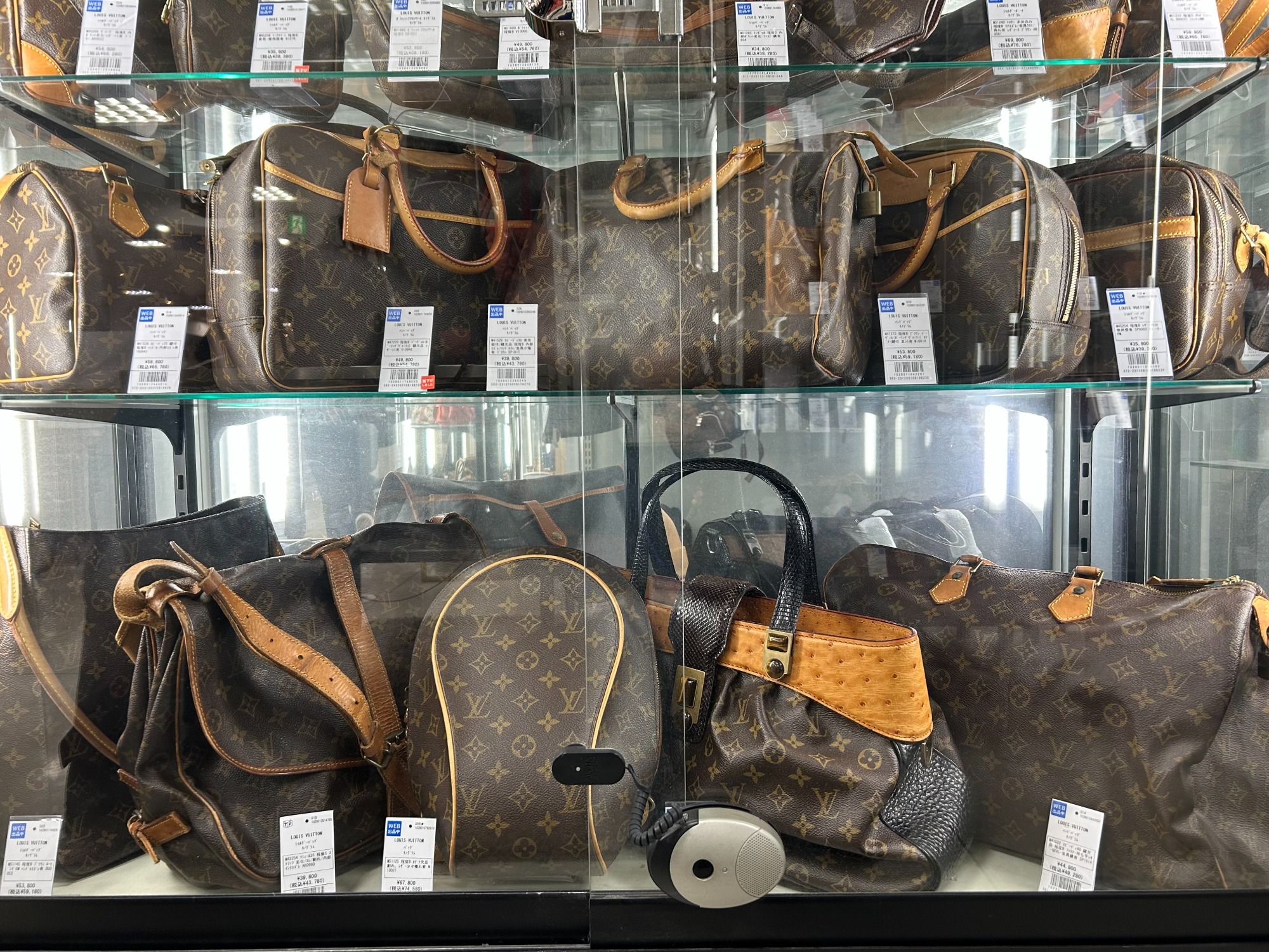 Louis Vuitton ポルトフォイユ・カプシーヌ コンパクト 2025年最新】ポルトフォイユ カプシーヌ コンパクトの人気