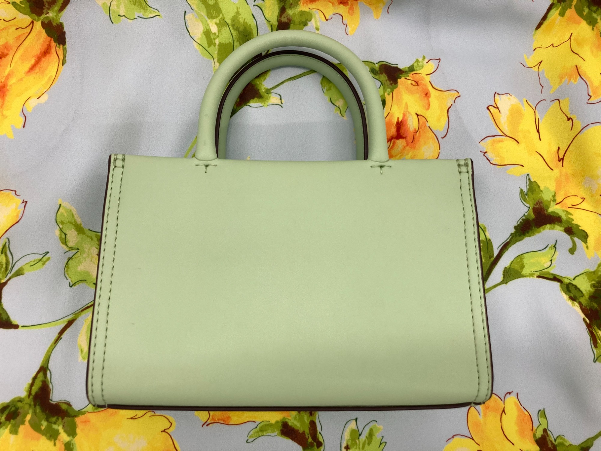 TORY BURCH(トリーバーチ)の「ミニショルダーバッグ」買取入荷致しまし 