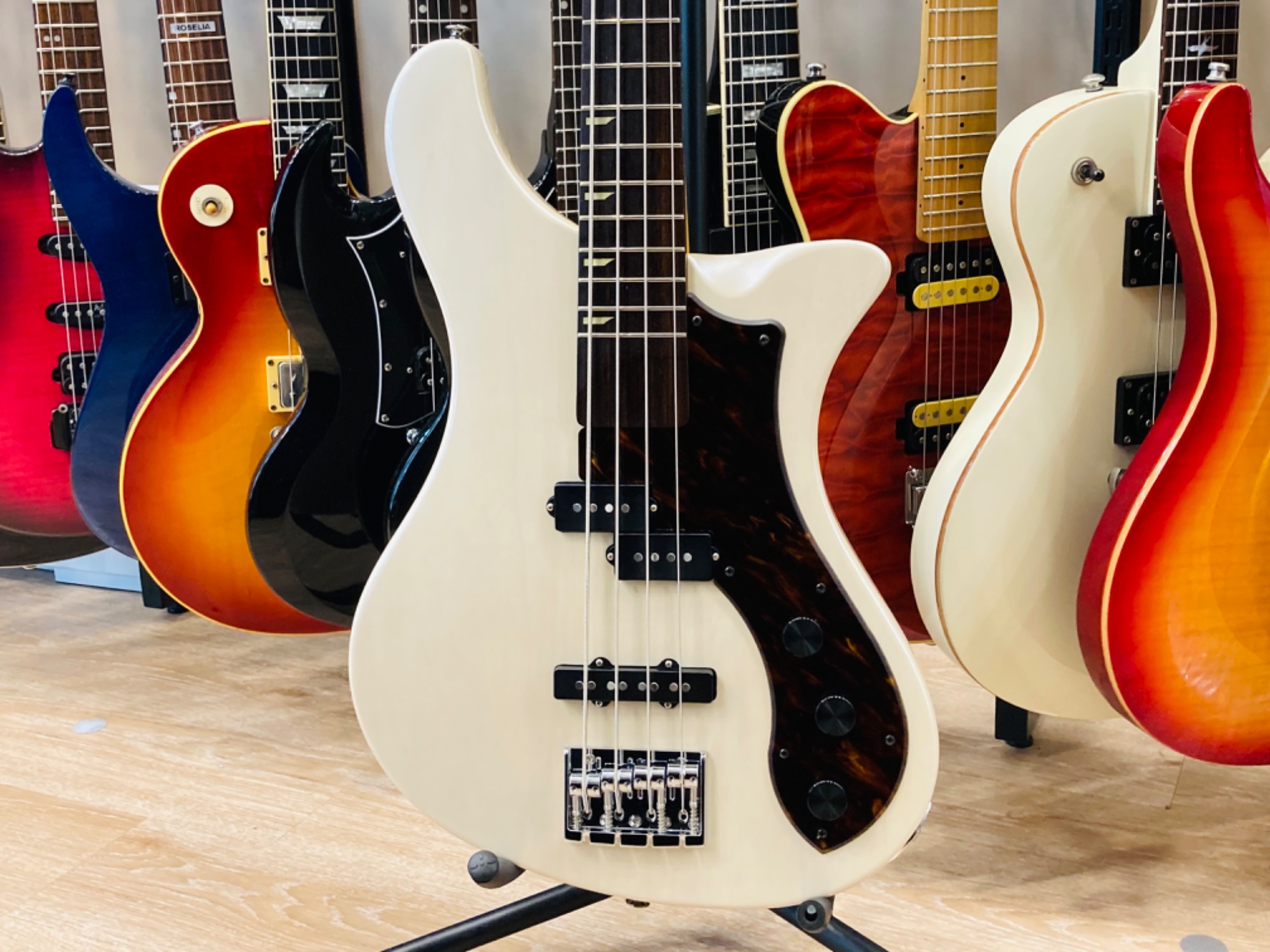 トレファク松原店】FERNANDESのジャズベースのご紹介です！