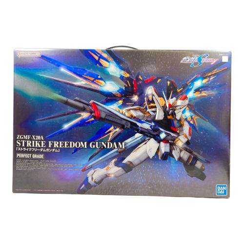 BANDAI 1/60 ストライクフリーダムガンダム (機動戦士ガンダム BANDAI 1/60 ストライクフリーダムガンダム (機動戦士ガンダム