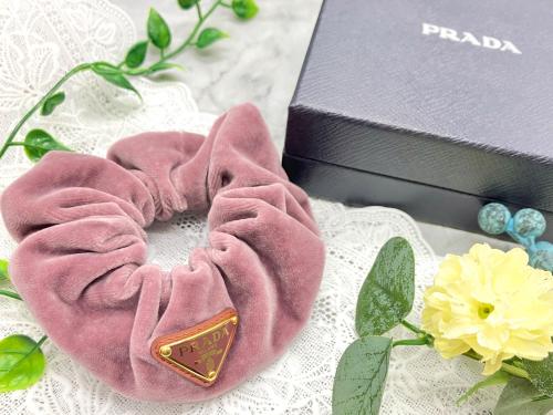PRADA (プラダ) ベルベット シュシュが入荷しました！！｜2026年01月29
