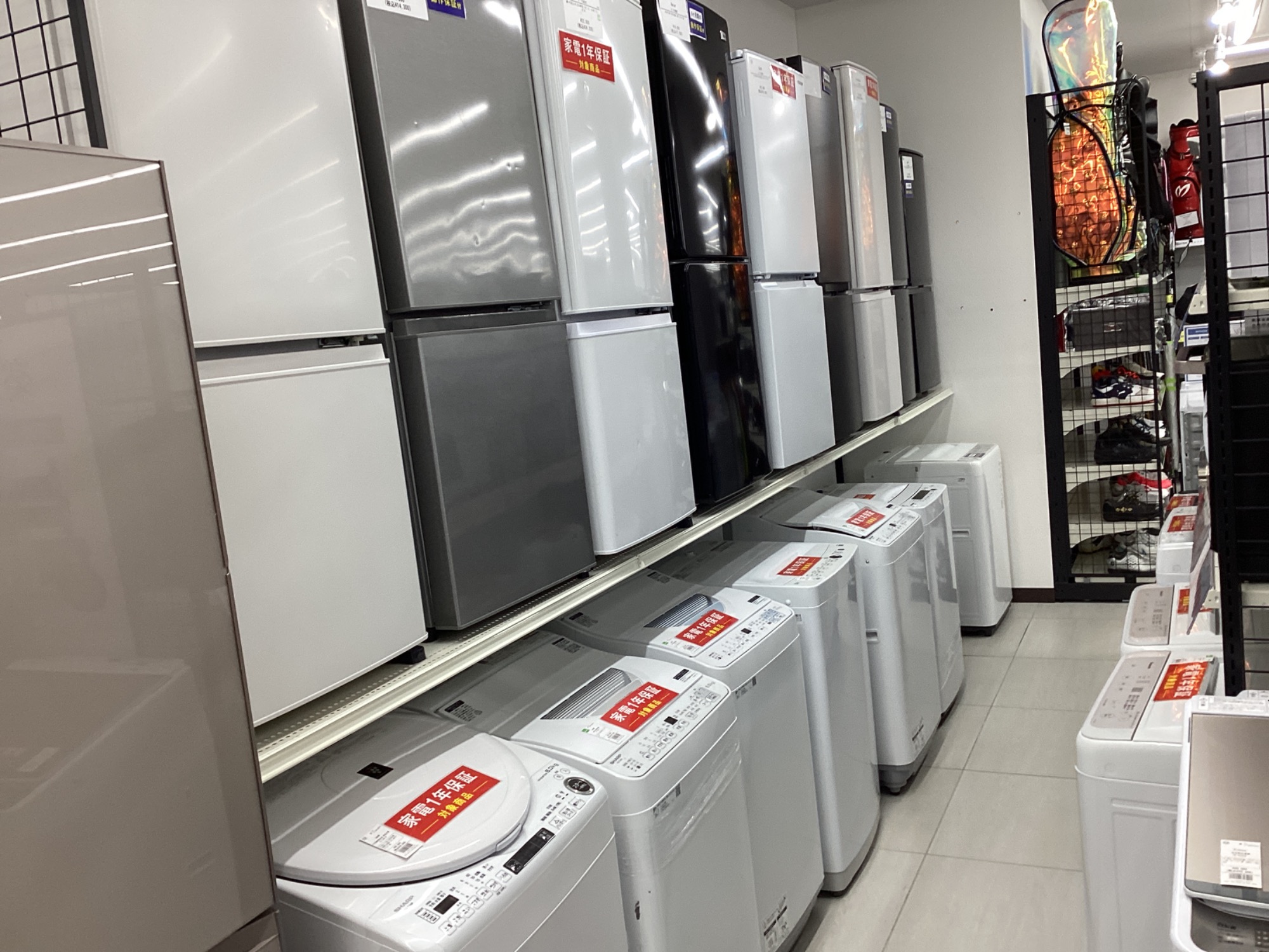 冷蔵庫、洗濯機取扱い多数！】6ドア冷蔵庫：TOSHIBA：GR-W460FK：2025