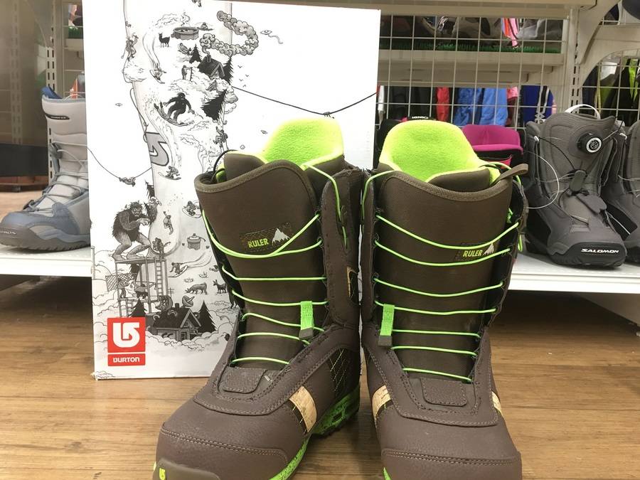 ｽﾉﾎﾞﾌﾞｰﾂBURTON RULER 2010ﾓﾃﾞﾙ !! 買取入荷！！【北越谷店