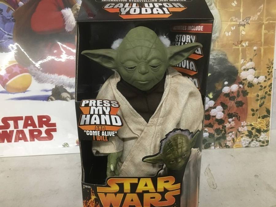 人気健在！ヨーダの喋るフィギュアが入荷です【北越谷店】｜2018年10月