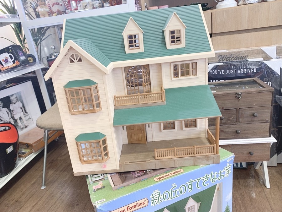 シルバニアファミリーから”緑の丘のすてきなお家”が新入荷！！【北越谷
