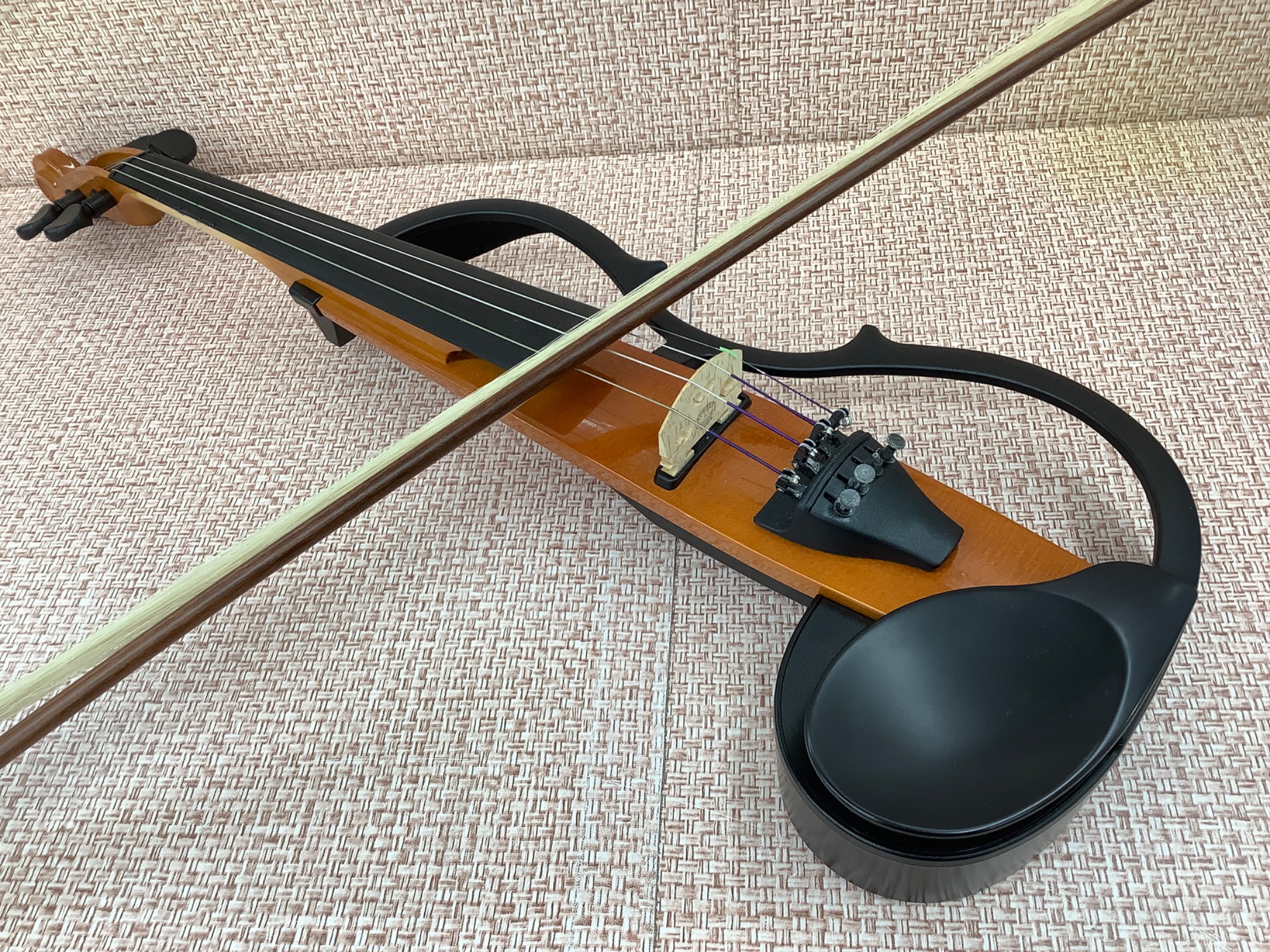 YAMAHA SV-100 サイレントバイオリン バイオリン YAMAHA（ヤマハ